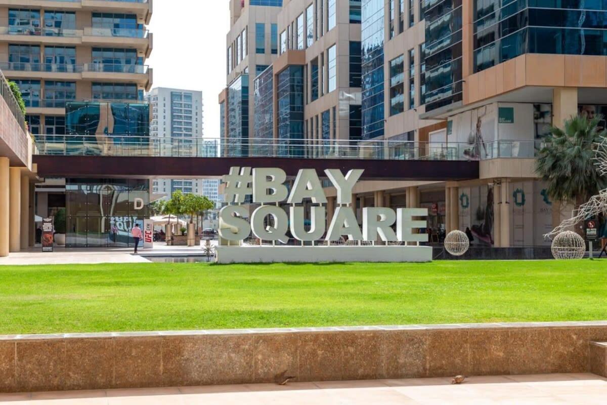 Frank Porter - Bay Square Apartment Dubai Exterior photo